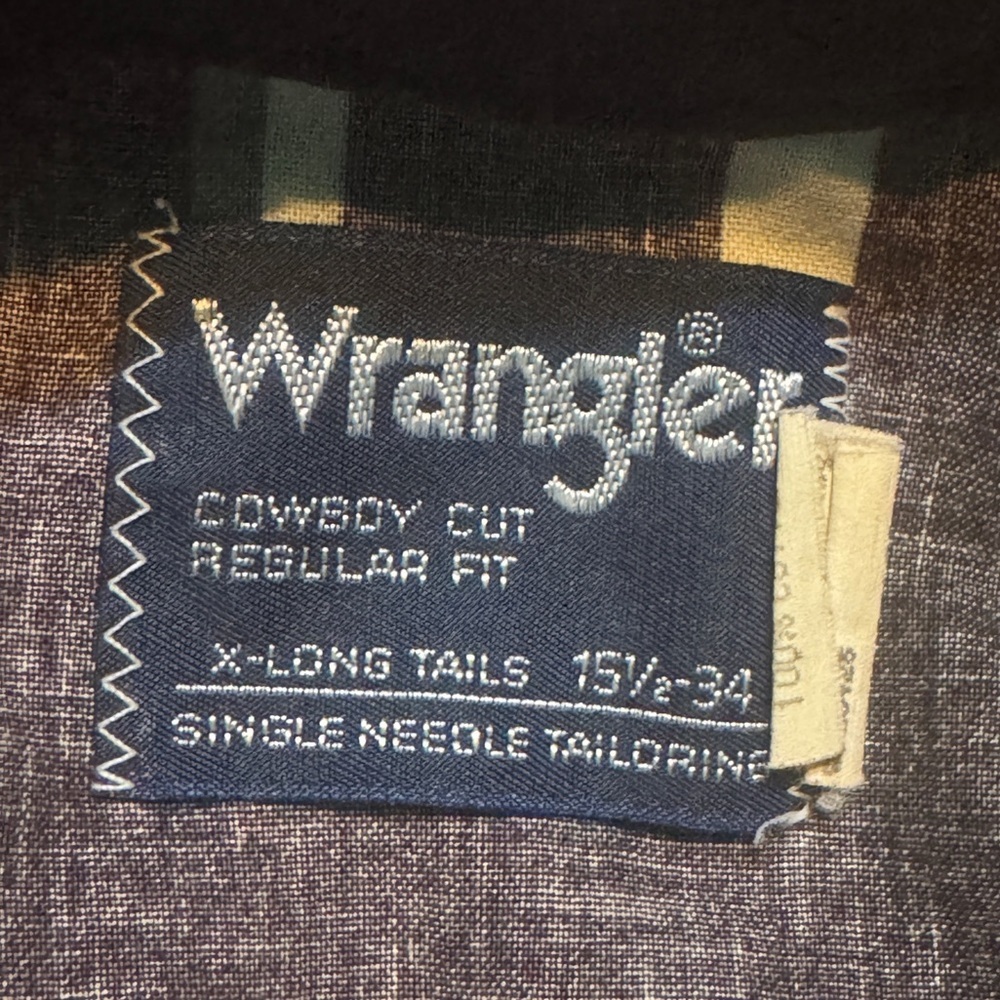 Vintage Wrangler Button Down Western Shirt - Picture 5 of 5